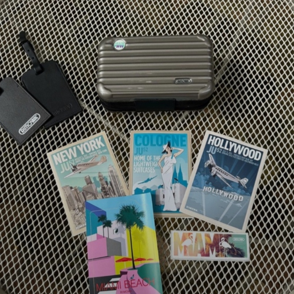 Rimowa Eva Air Amenities Kit